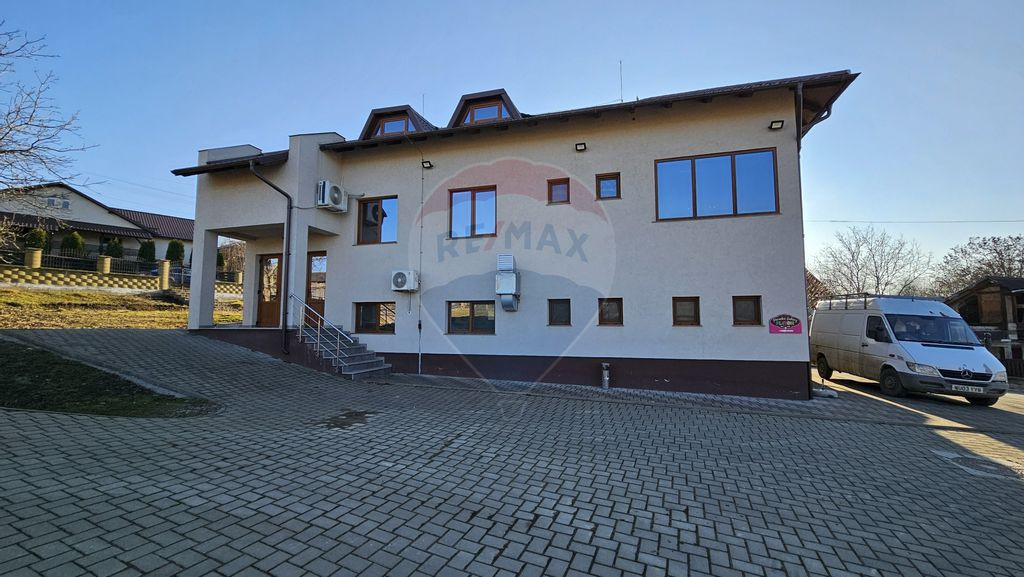 Teren intravilan 6,600mp Dumbraveni / Strada Principala s...