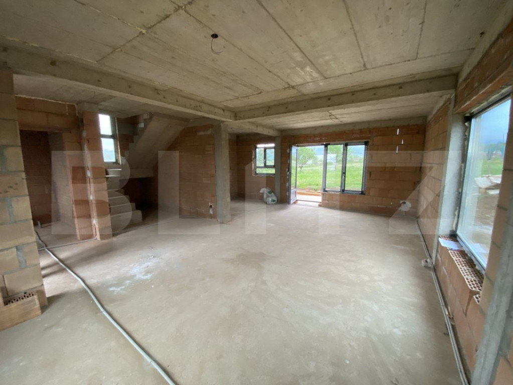 Casa de vanzare zona linistita