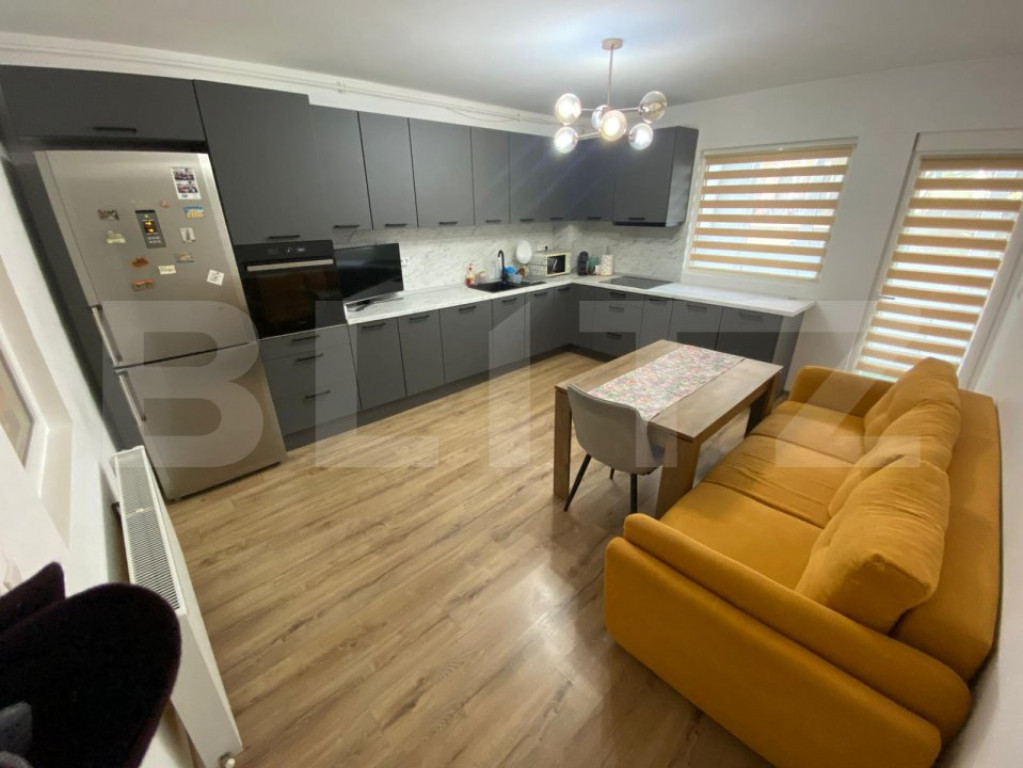 Apartament 2 camere decomandate, 49 mp + 8 mp balcon, la ch