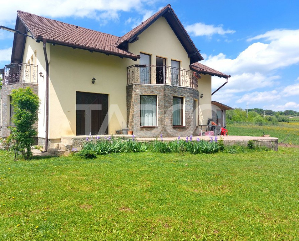 Casa spatioasa zona deosebita 201 mpu 4 camere 898 teren lib