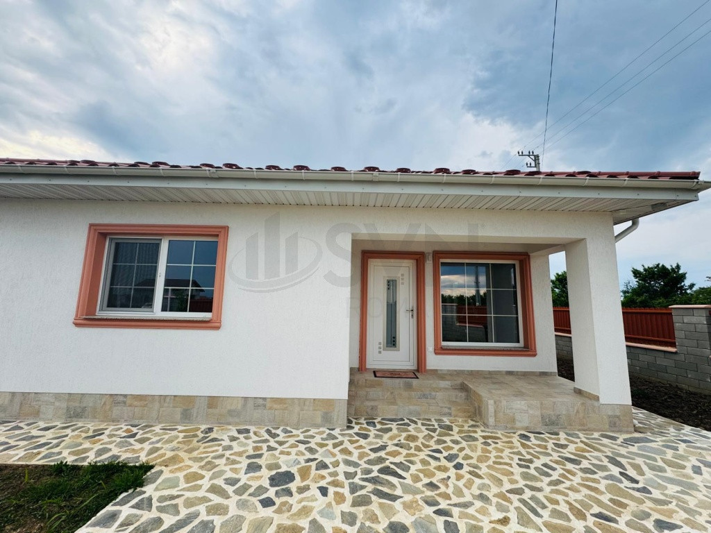 CASA 3 CAMERE - POMPA DE CALDURA