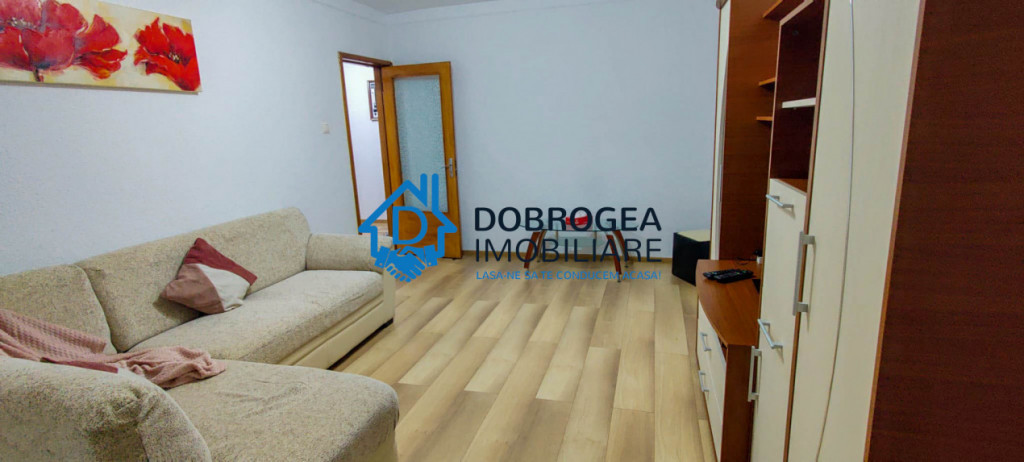 E3 - 2 CAMERE, DECOMANDAT, ETAJ 2, CENTRALA GAZ