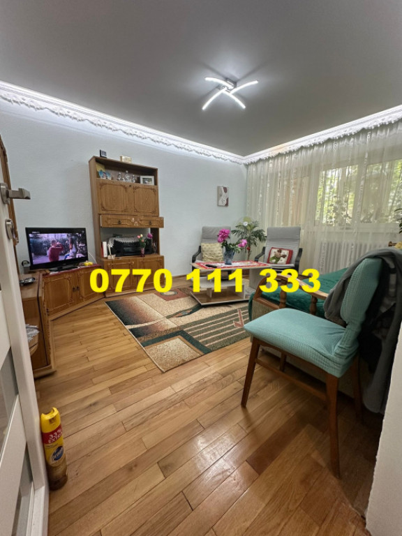 Apartament 2 camere decomandat, zona Obor, etaj 1.