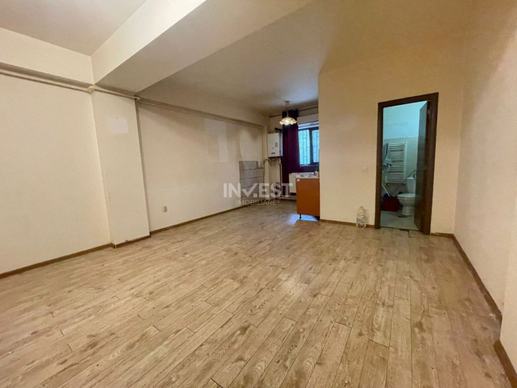 Garsoniera-Tatarasi-Doi Baieti-bloc 2015-28 mp