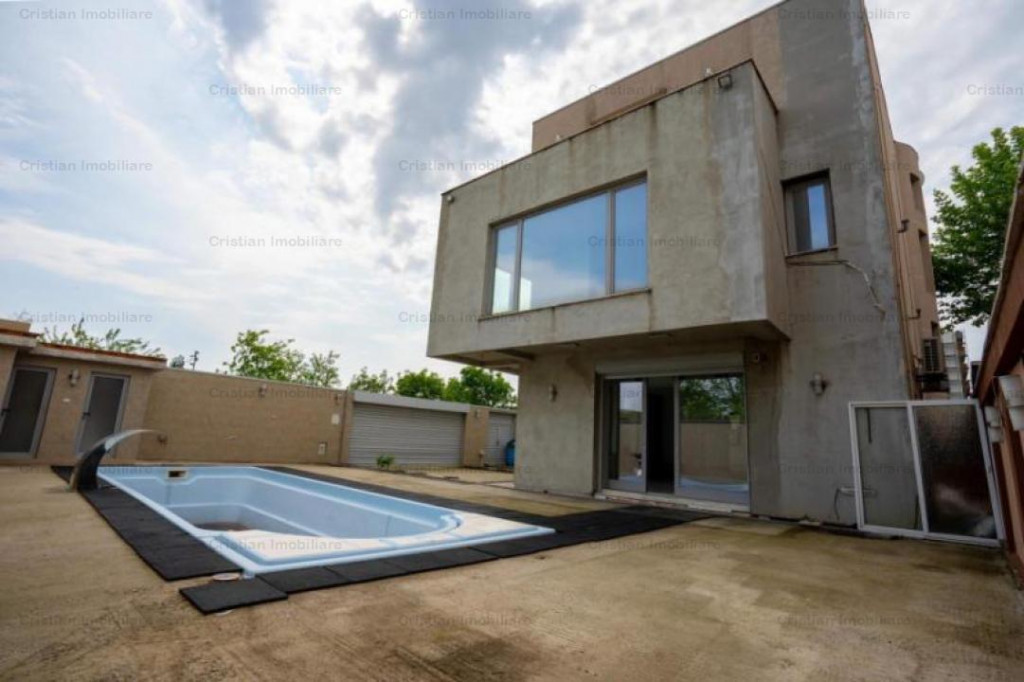 Vila cu Piscina P 2 487mp utili, teren 300mp, zona reziden