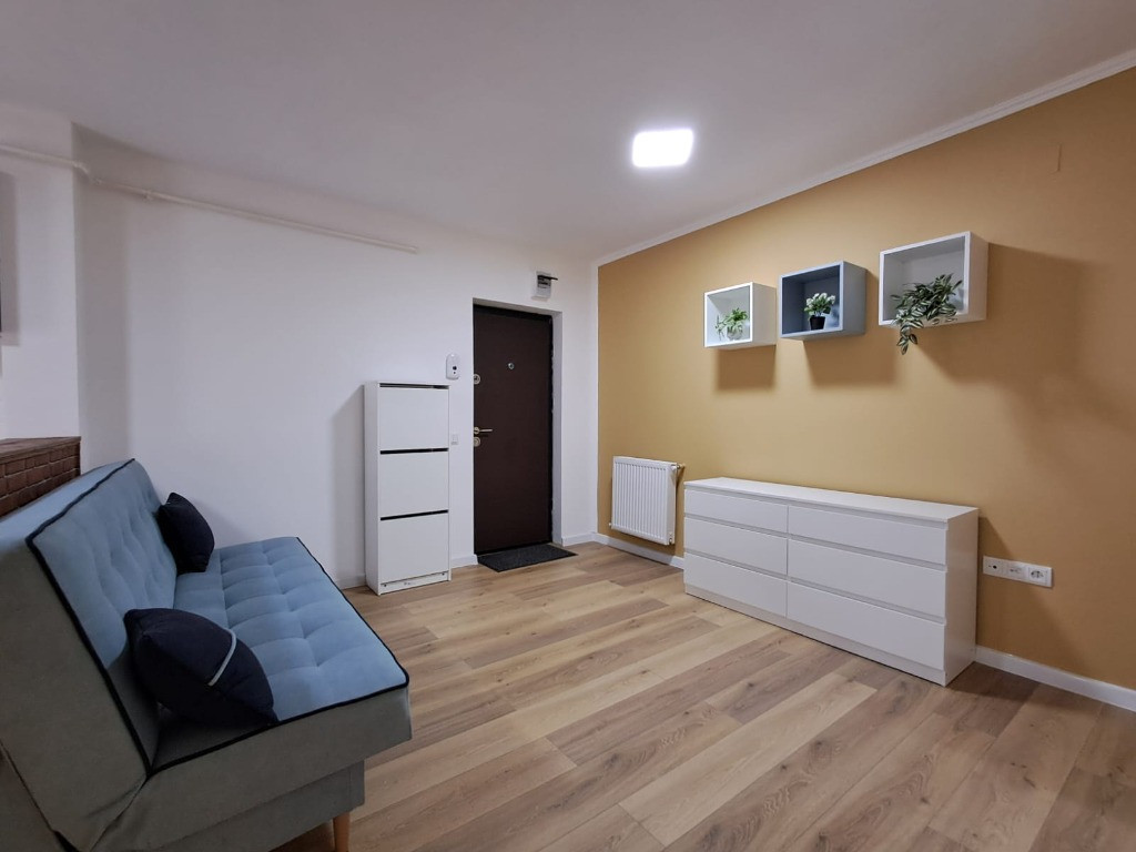 Apartament 2 camere 46 mp, balcon 9 mp et.3, Floresti