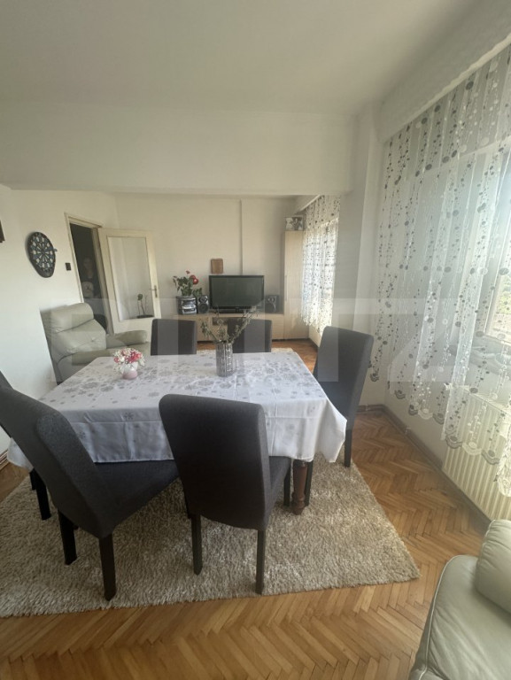 Apartament de vanzare, cu 4 camere, 80,23 mp, zona Micro 16