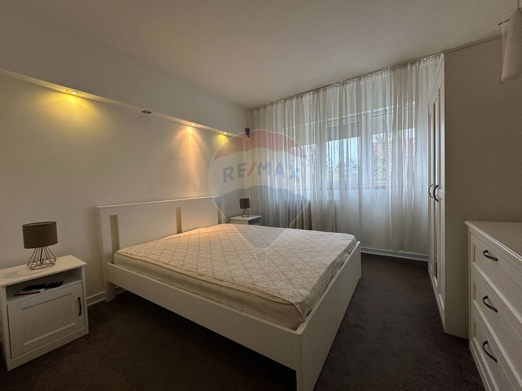 Apartament cu 2 camere de inchiriat zona Stefan cel Mare