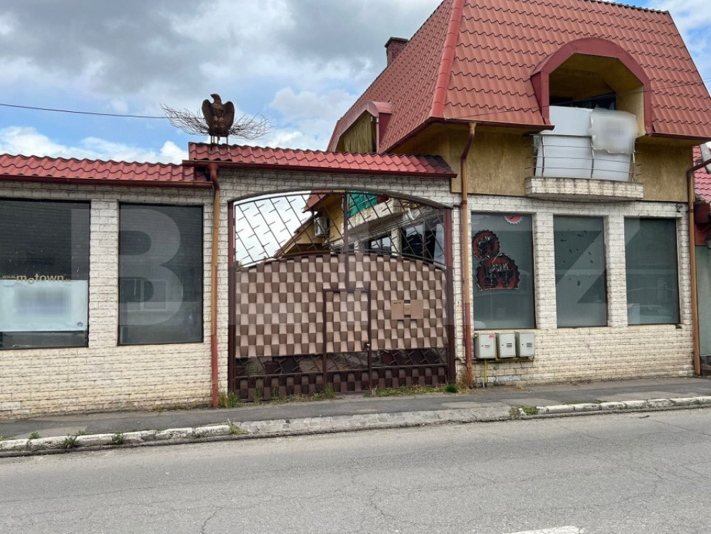 Casă versatilă de vanzare, cu 7 camere, 269 mp, zona Tudor