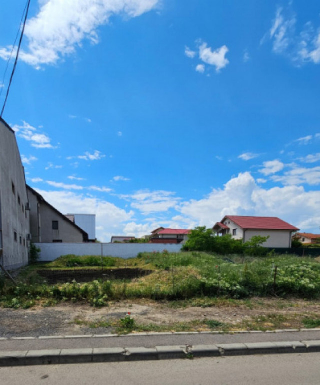 Teren intravilan – Palazu Mare