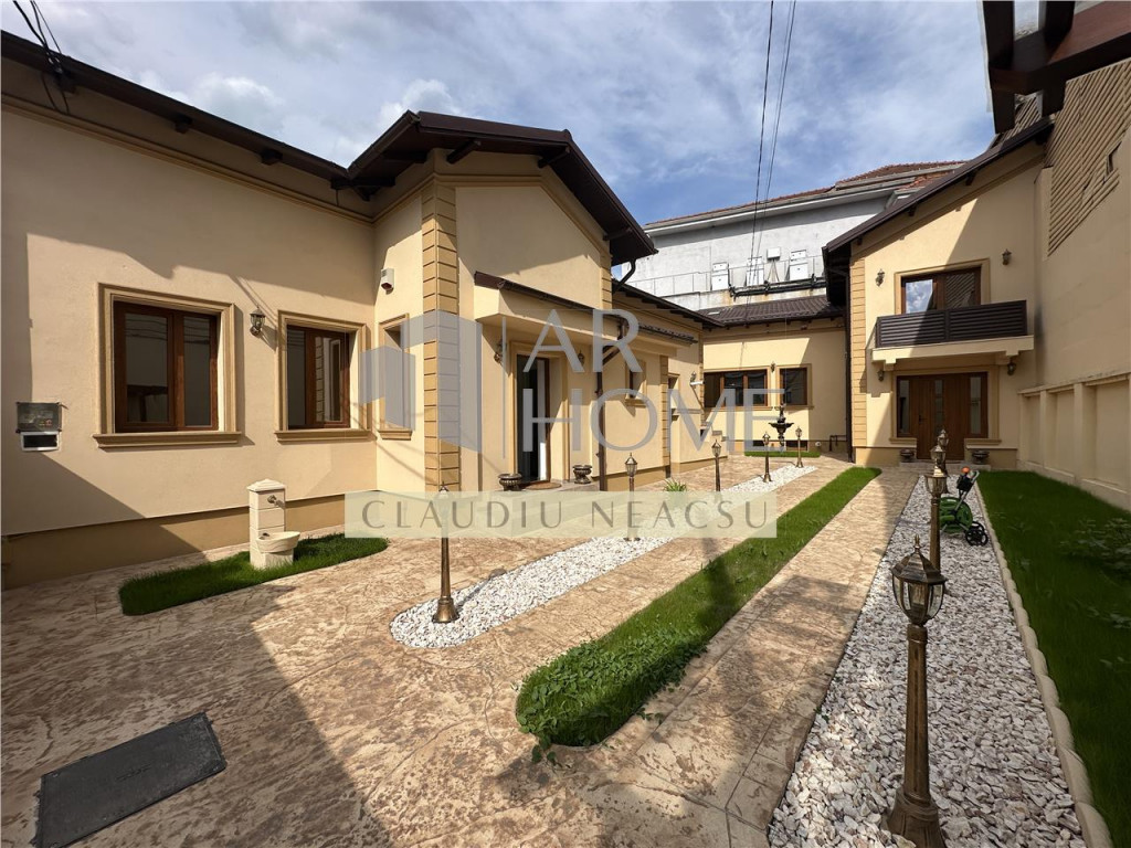 Vila de lux, zona centrala, Ploiesti