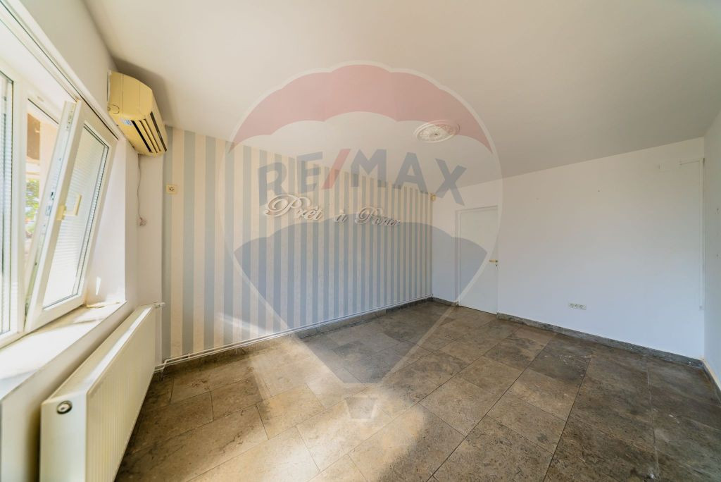 Spațiu comercial 3 camere pe Malul Muresului