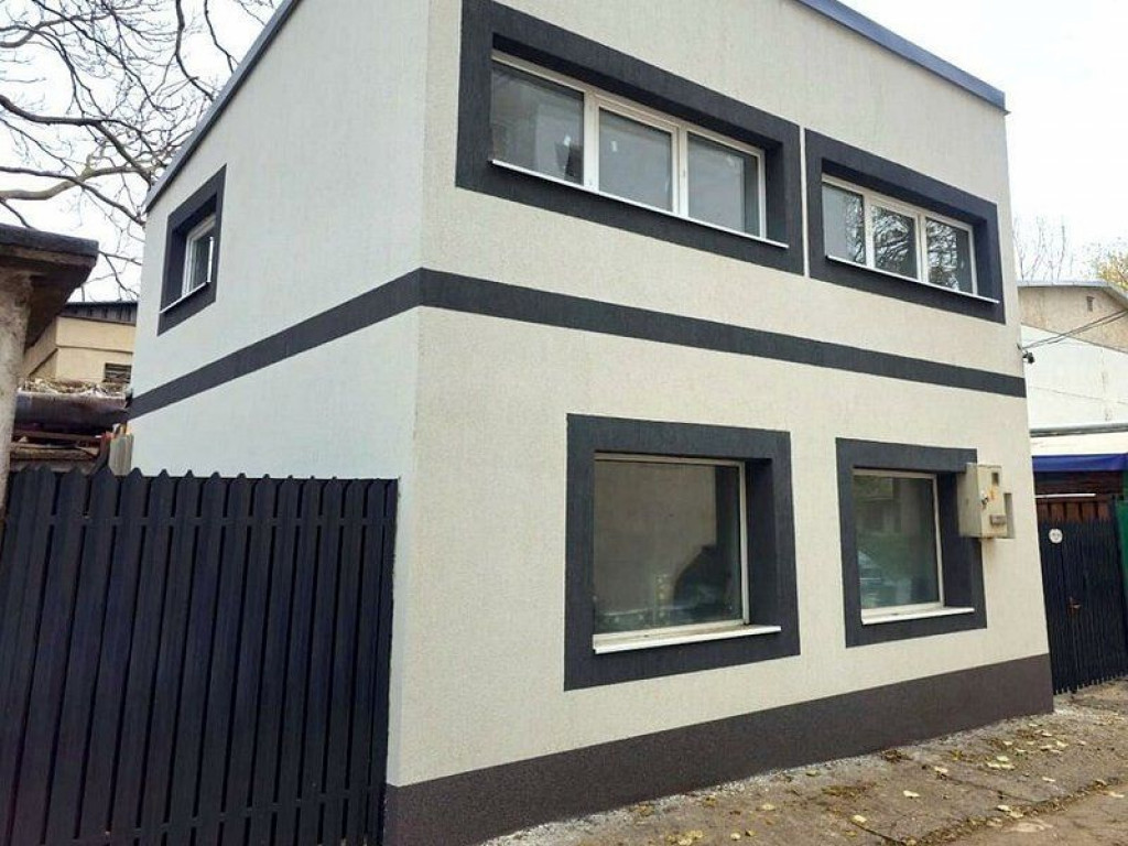 Casa S+P+1E - zona IC FRIMU/Nae Leonard