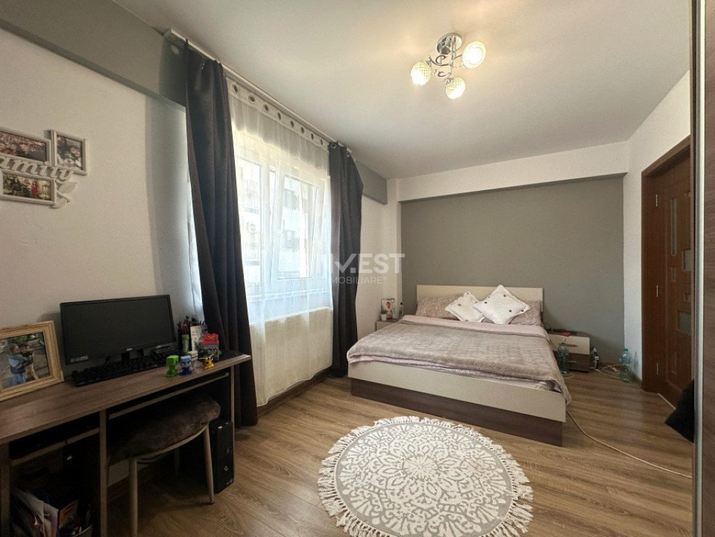 2 CAMERE MALL MOLDOVA