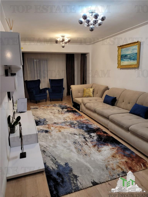 Apartament 4 camere decomandat lux Capitol Constanta