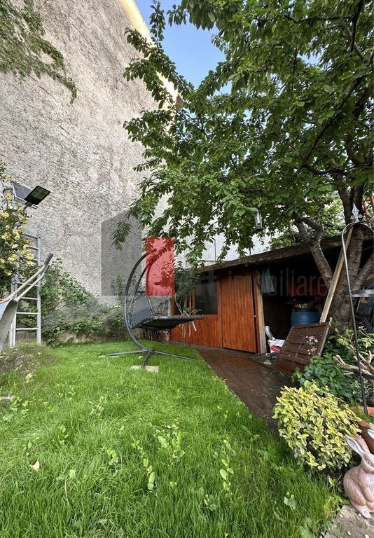 Casă de vânzare 3 camere Parcul Carol - Autogara Filaret