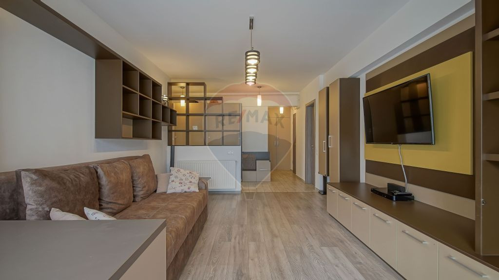 Apartament cu 2 camere de închiriat cu vedere spre Tampa...