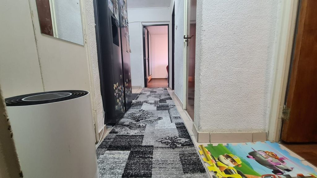 Sos Berceni/Metrou Aparatorii Patriei/ 2 camere loc parcare