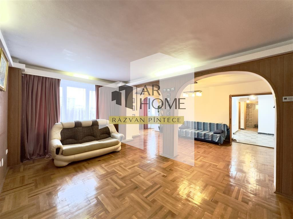 Penthouse 5 camere 150 mp partial mobilat utilat ultracentra