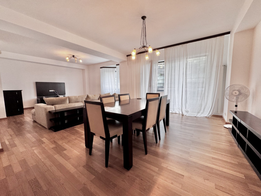 Apartament 3 camere Piata Floreasca