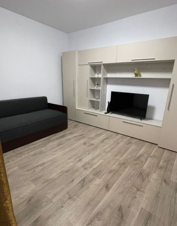 Apartament la casa 2 Camere Piata cluj ,54 mp