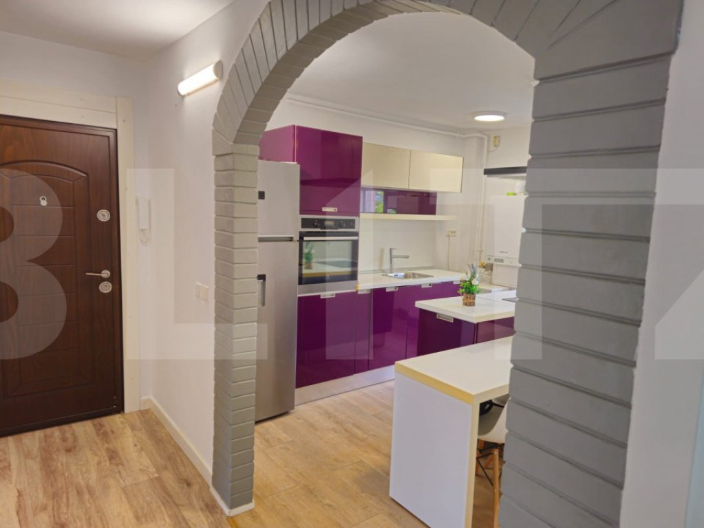 Apartament de vanzare, cu 4 camere, 94 mp, zona Andrei Șagu