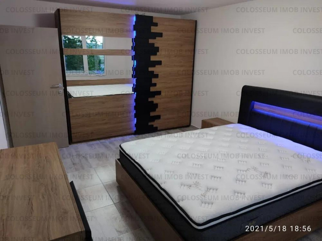 Apartament cu 4 camere, decomandat - zona Darste