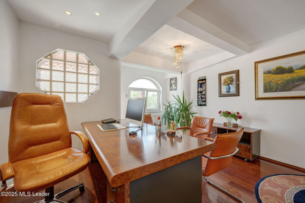 Cladire multifunctionala de , Floreasca-Pescariu