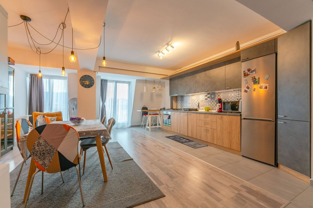 Apartament de Închiriat, 78 mp – Brașov, Zona AFI, Pa...