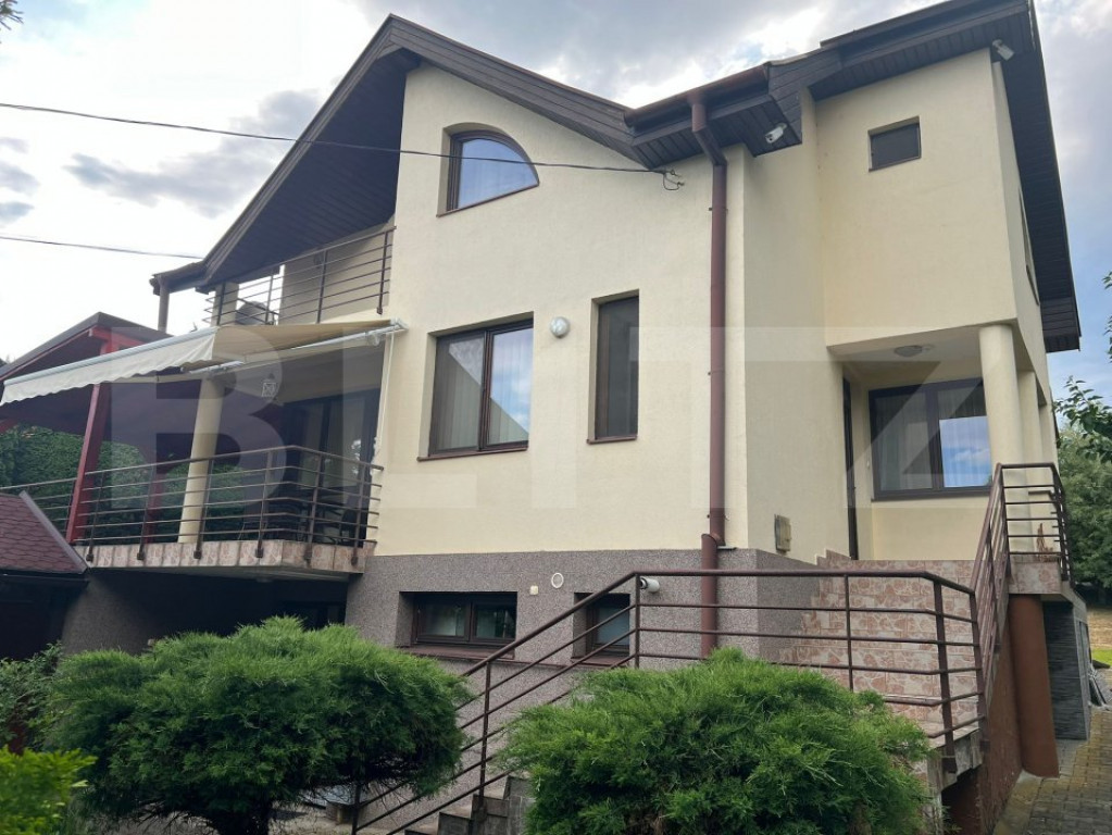 Casă spațioasă cu teren 769 mp – cartier Răsăritului,