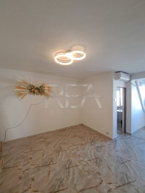 Garsonieră - Dristor - decomandat - metrou - parcare