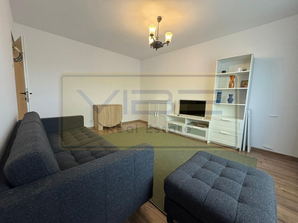 Apartament 2 camere decomandat Podu Ros-Granit