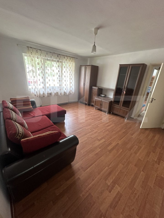 Apartament de vanzare, cu 2 camere, 54mp, zona Micro 16