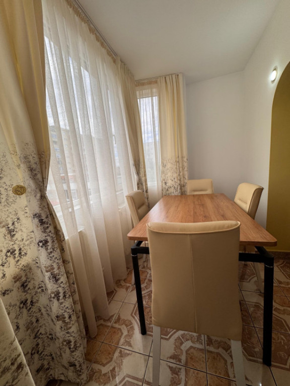 Apartament spațios și luminos – complet utilat, 78mp, et