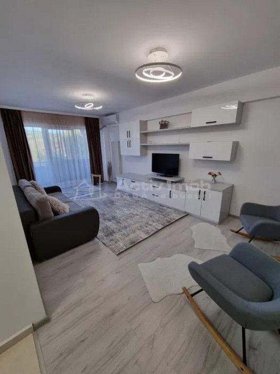 Apartament 3 camere de #238;nchiriat – Aleea M#259;n#25...