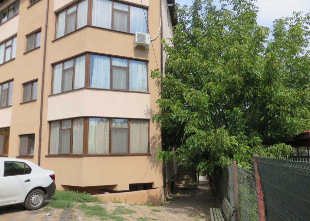 360 Euro! Ap 2 cam D, Nicolina-Cug, bloc nou