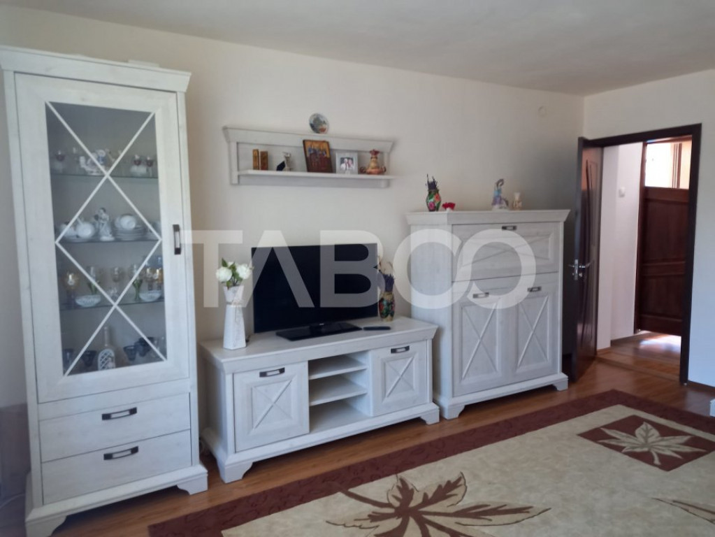 Apartament la casa de inchiriat 97 mpu mutare imediata