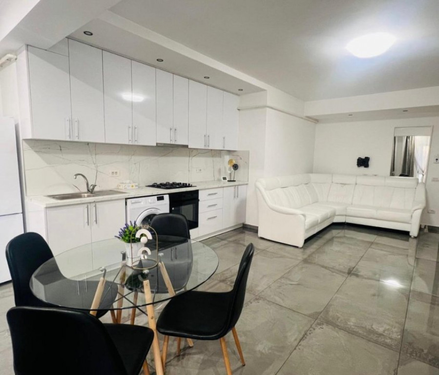 Apartament de inchiriat modern, 2 camere, Radauti