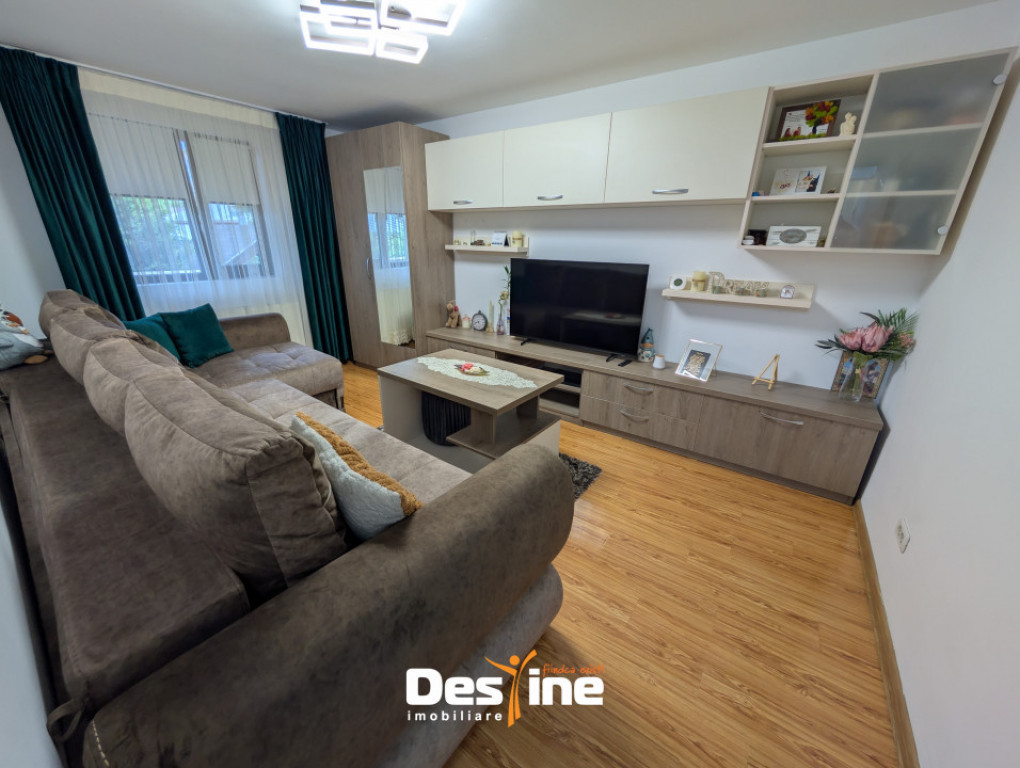 CHIRIE Tătărași Apartament 2 camere bloc nou mobilat parc