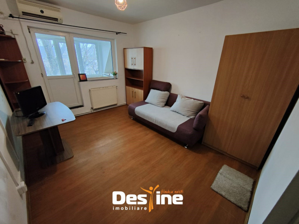 Chirie Garsonieră 20 mp mobilată utilata, la strada - Zimb