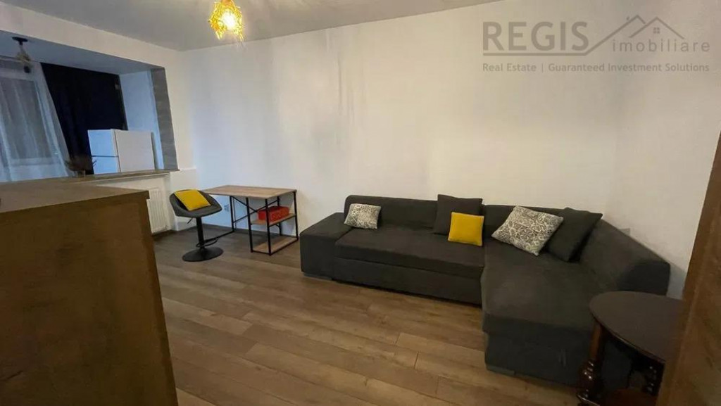 Garsoniera spatioasa si moderna in zona Garii