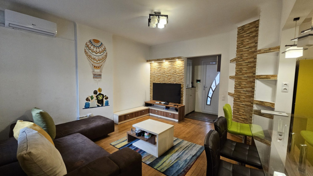 Apartament 5 camere Titulescu-Vila