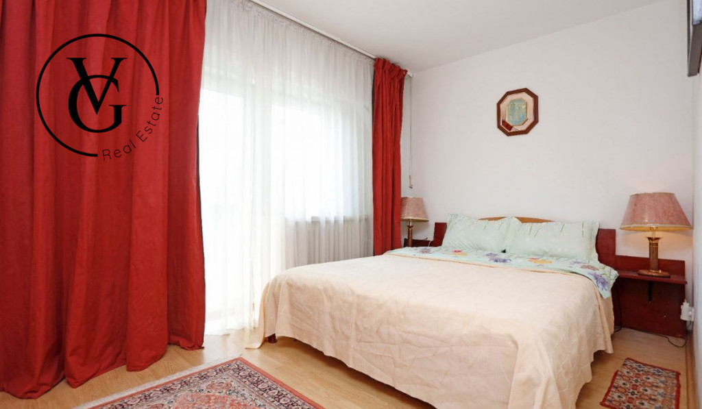 Apatament 3 camere -Parcare privata -Piata Victoriei