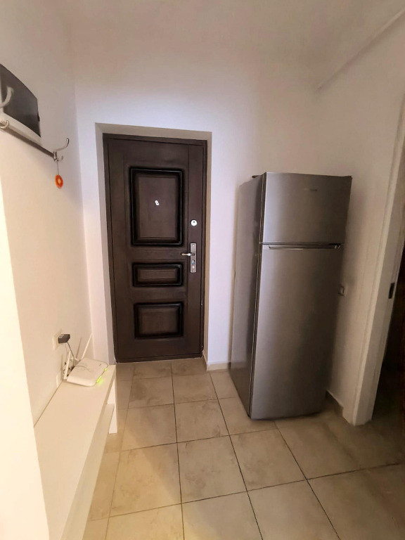 Garsoniera zona Sanpetru