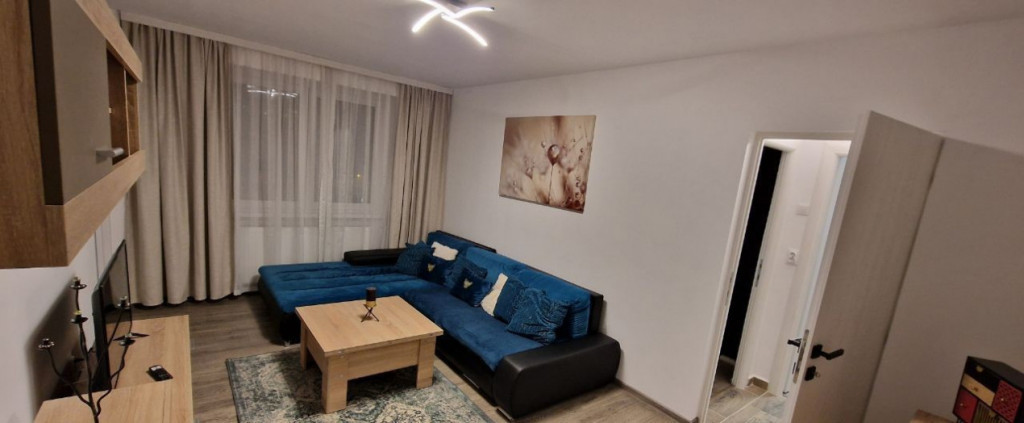 DE ÎNCHIRIAT – APARTAMENT 3 CAMERE DECOMANDAT-PRIMA ÎNCH