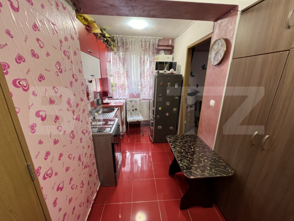Garsoniera de vanzare, 25 mp, zona Calea Moldovei