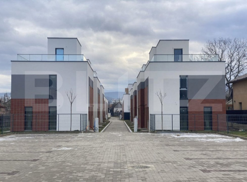 Casa ultrafinisata 80 mp, gradina 30 mp, terasa 35 mp, zona