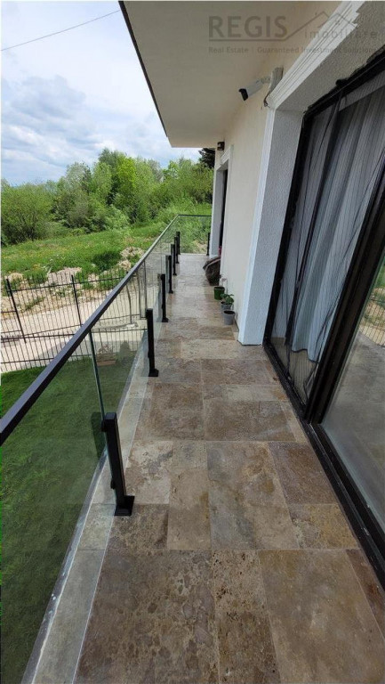 Apartament de 2 camere zona Sacele