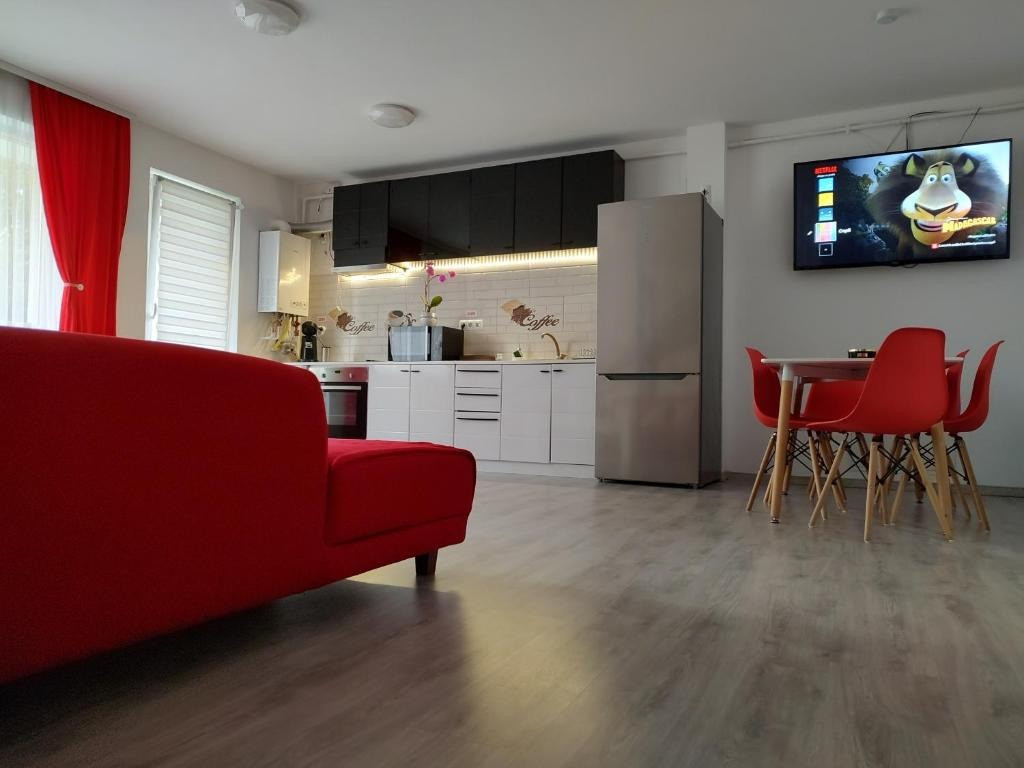 Apartament 2 camere 51 mp+terasa 26 mp parter Floresti