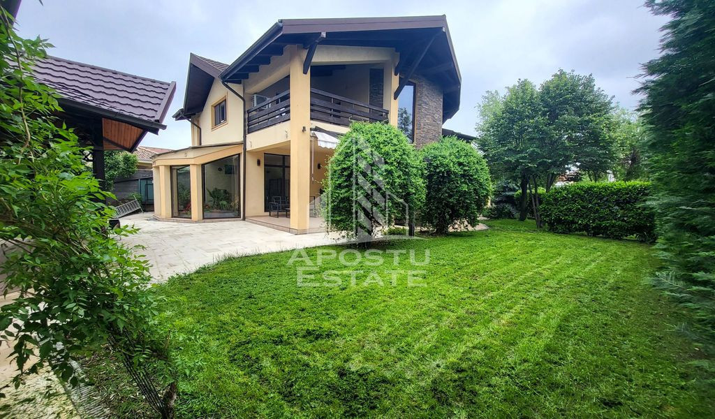 Casa individuala cu teren de 1431mp,zona Centrala Dumbravita